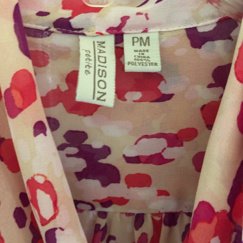 Blouse - Picture 2 of 5